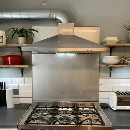 Dom wakacyjny Castlegatetownhouse *