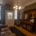 Castlegatetownhouse *